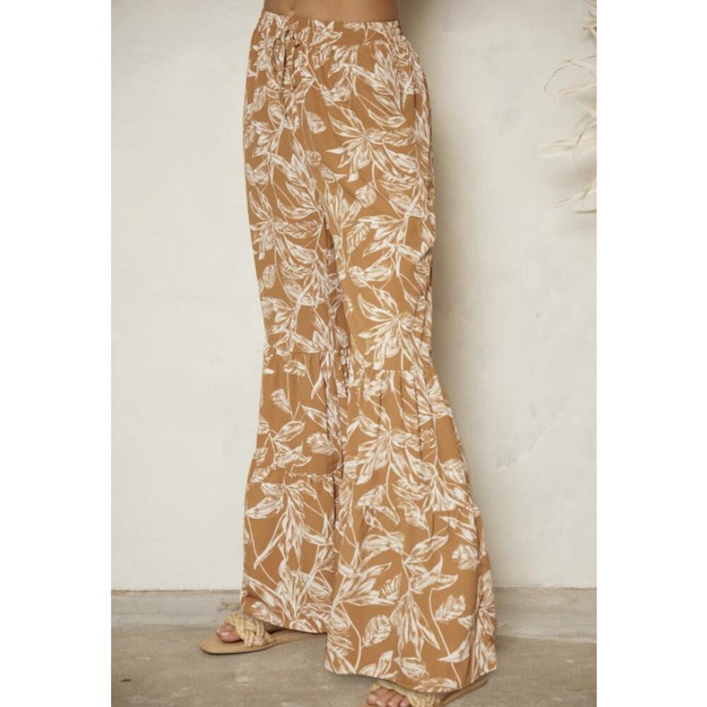 NWOT Endless Blu Tiered Wide Leg Pants Elastic Waist Floral Print Size Medium - Picture 9 of 9
